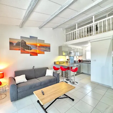 Maison De La Pinede, 7 Pers + Terrasse Agde